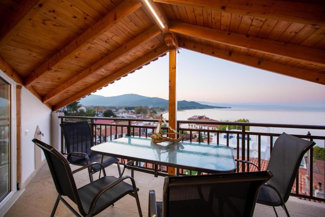 Theasi Apartment Olympiada